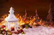 canvas print picture - Weihnachten  -  Laterne mit Dekoration im Schnee