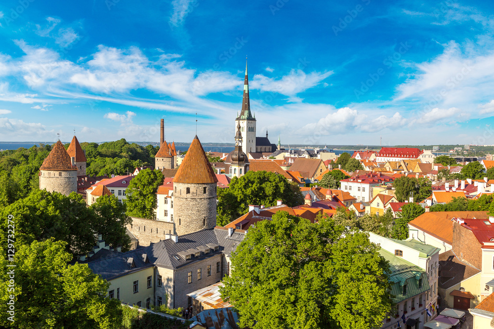 Obraz na płótnie Aerial View of Tallinn w salonie
