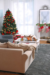 Poster - Decorated Christmas room with beautiful fir tree