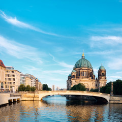 Fototapete - Afternoon view on Berlin Cathedral over Spree river