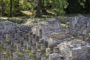 Wall Mural - Great Baths (2nd century AD) ancient ruins. Archeological Park of Dion, Greece.
