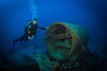 Wall Mural - Diver on SS Thistlegorm