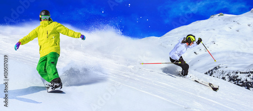 Fotomural the alpine activities