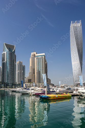Plakat Dubajska marina w Zjednoczonych Emiratach Arabskich