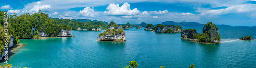 Fotografía Rocks Landscape in Kabui Bay near Waigeo