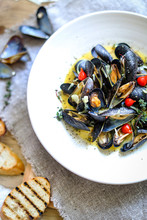 Steamed Mussels With Butter, Bread And Saffron 
