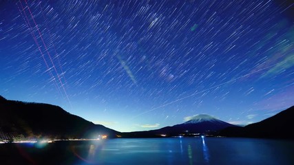 Wall Mural - Fuji Mountain and the Gemini meteor shower