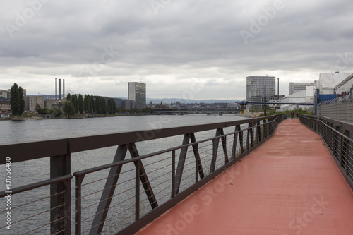Radfahrer auf Radweg bei Basel Tableau sur Toile