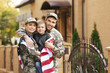 © Africa Studio - Military family reunited on a sunny day