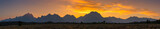 Fototapeta Fototapety góry  - Sunset Panorama in Grand Teton National Park 