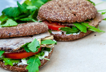 Canvas Print - Healthy sandwich with rye bun, beef and vegetables.  Healthy homemade food