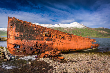 Wall Mural - Mountains in the western fjords in Iceland in summer