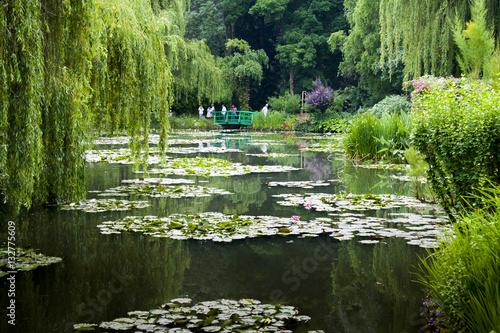 フランスジヴェルニー モネの庭 Stock 写真 Adobe Stock