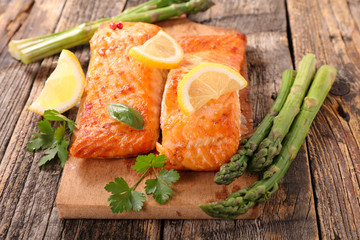 grilled salmon and asparagus