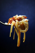 Spaghetti Σπαγγέτι Špageti Սպագետտի 스파게티 意大利粉 Cucina Italiana สปาเกตตี Спагетти Spaghete Spagetti Espagueti ספגטי Italian Cuisine スパゲッティ سباغيتي