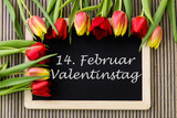 Fototapeta Na ścianę - Muttertag Valentinstag Blumengruß mit Tafel
