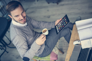 Canvas Print - Young business man.