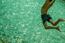diving-off-pier-free-stock-photo-public-domain-pictures