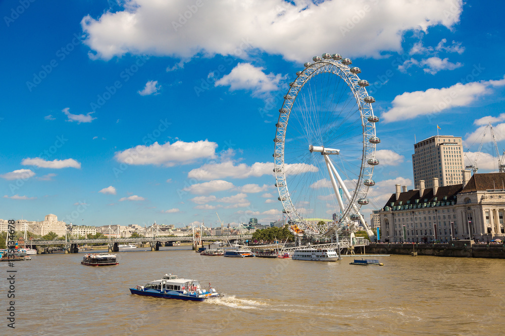 London eye, large Ferris wheel, London - obrazy, fototapety, plakaty 