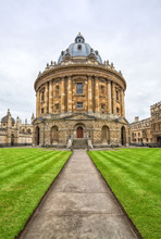 Radcliffe Camera With Entry Way