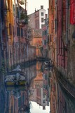 Fototapeta Uliczki - Canale interno tipico di venezia
