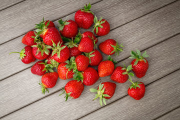 Wall Mural - Strawberry on wooden