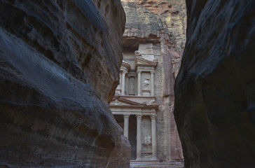 Poster - Tesoro, Al-Khazneh, en la ciudad antigua de Petra, Jordania