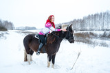 Fototapeta  - Attractive beautiful young woman in fashionable pullovere winter
