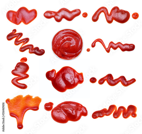 Fotografie, Obraz tomato sauce isolated on white background