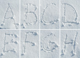 Fototapeta Do akwarium - English alphabet in the snow - font set