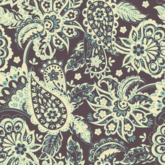  Floral seamless pattern with paisley ornament. damask vector background