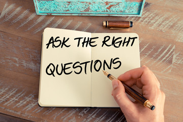 Wall Mural - handwritten text ask the right questions