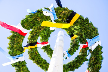 Wall Mural - typical bavarian maypole