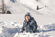 © trattieritratti - Young boy on snow covered field