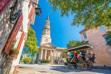 Fototapete - Historical downtown area of  Charleston