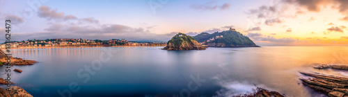 The Concha Bay at Sunset Tablou Canvas