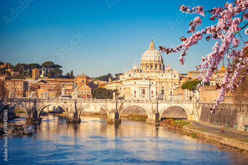 Vászonkép View at Tiber and St. Peter's cathedral in Rome