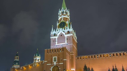 Wall Mural - View of The Saviour Spasskaya Tower timelapse hyperlapse and Kremlin walls of Moscow Kremlin, Russia at night in winter.