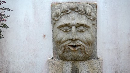 Canvas Print - Non-Functioning Sculpted Fountain in Macau. Video 4k