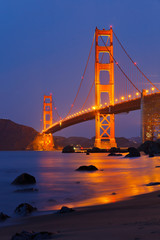 Sticker - Golden Gate bridge at night