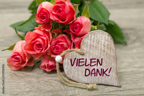 Rosen Und Herz Vielen Dank Buy This Stock Photo And Explore Similar Images At Adobe Stock Adobe Stock