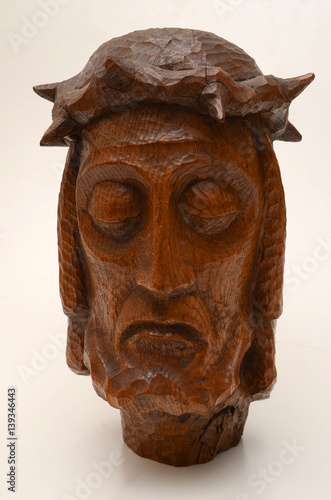 Der Leidende Jesus Christus Mit Dornenkrone Buy This Stock Photo