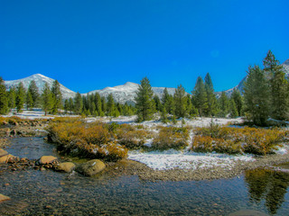  panorama of Yosemite National Park in autumn