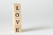© 35mmf2 - LOVEの文字の書かれた木製のブロック
