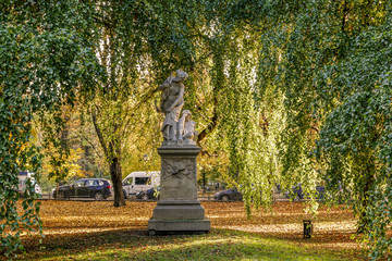 Canvas Print - KRAKOW, POLAND - OCTOBER 24, 2016: Planty - city park