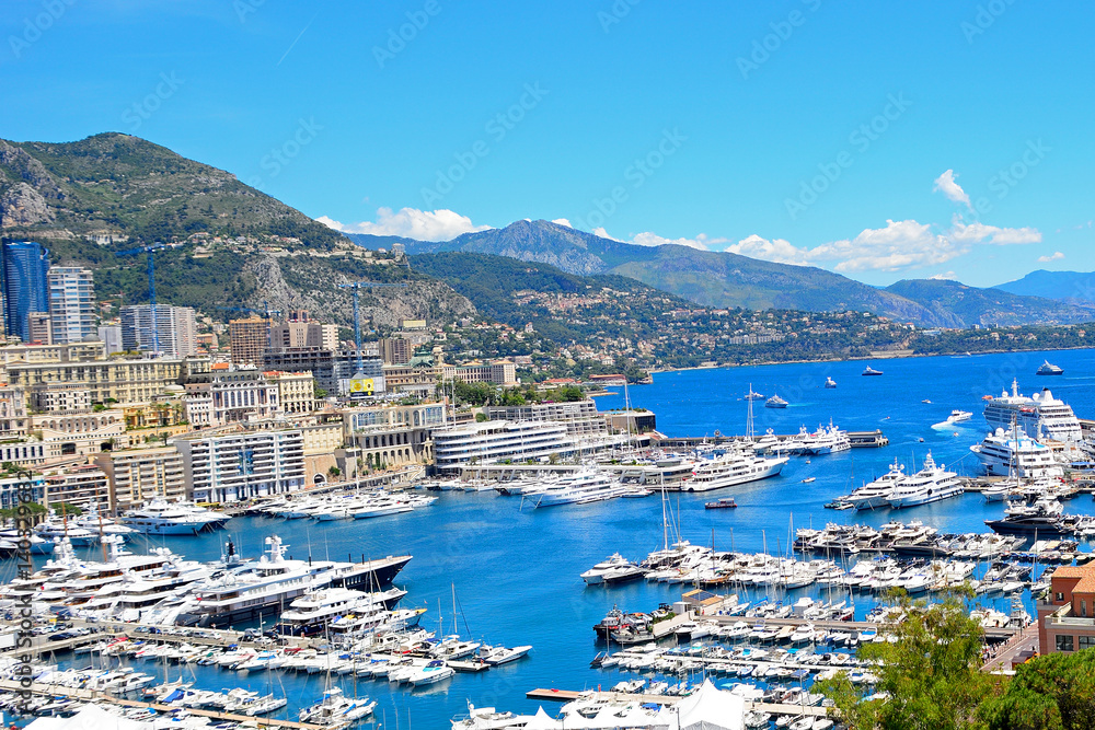 Obraz na płótnie The harbour seen from the palace, Monaco-ville, Monaco w salonie