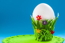 Easter Egg  In  Natural Eco Felt Green Basket 