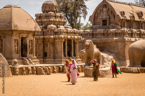Fotografia, Obraz Hindu women visiting ancient Hindu monolithic, Pancha Rathas - Five Rathas, Mah