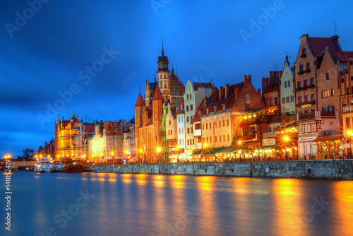 Plakat Gdańsk widok miejski o zmierzchu