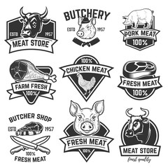 Wall Mural - Set of fresh beef labels isolated on white background. Butcher shop. Design elements for logo, label, sign. Vector illustration.